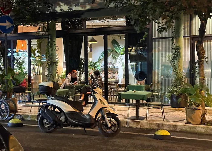 Lägenhet Cozy Luxury Tirana